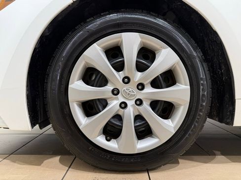 Certified 2024 Toyota Corolla LE image 9