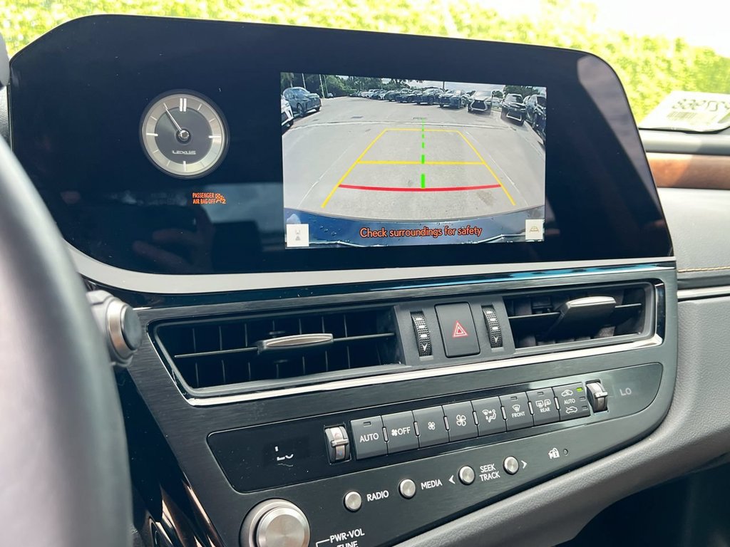 Certified 2025 Lexus ES 350 w/ Premium Package FWD image 16
