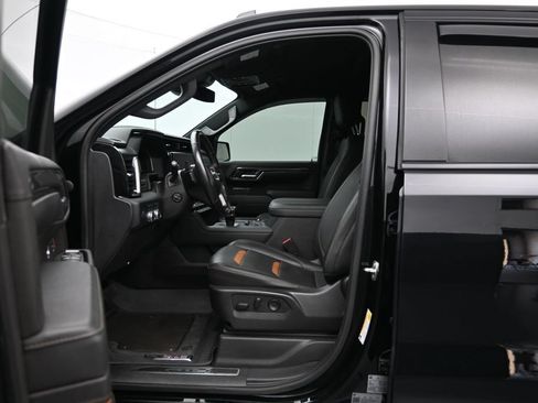 Used 2023 GMC Sierra 1500 AT4 AWD/4WD image 22