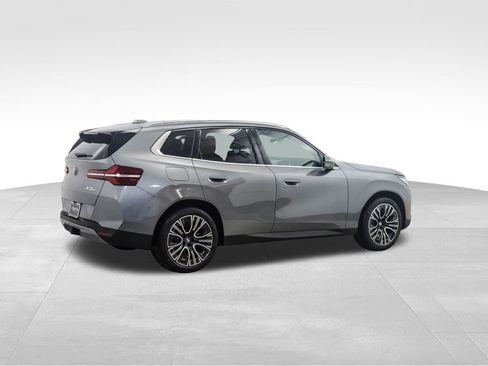 New 2026 BMW X3 xDrive30 w/ Premium Package image 5