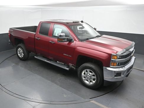 Used 2015 Chevrolet Silverado 2500 LT w/ Z71 Package, Off-Road AWD/4WD image 26