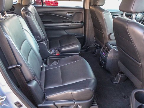 Used 2016 Honda Pilot Elite image 20