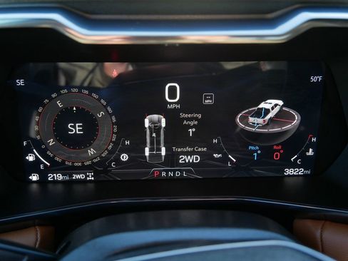 Used 2025 GMC Canyon AT4 w/ Nightfall Edition image 27