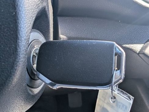 Used 2023 Kia Forte LXS image 28