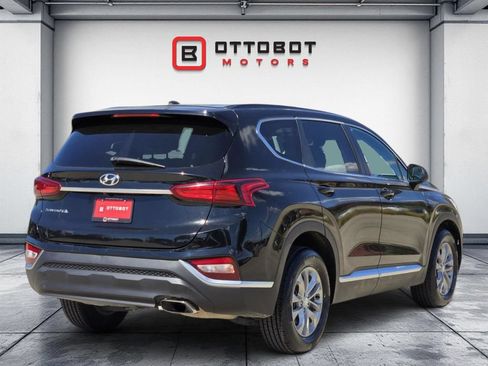 Used 2020 Hyundai Santa Fe SE FWD image 3