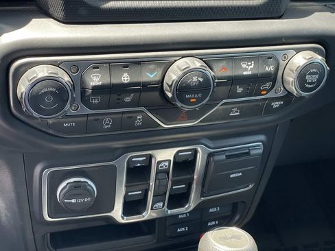 Used 2023 Jeep Wrangler Unlimited Sport AWD/4WD image 16