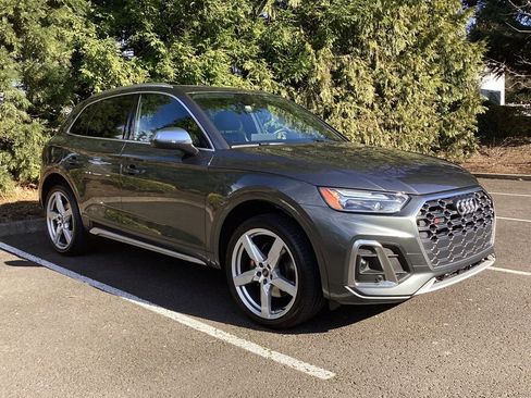 Used 2021 Audi SQ5 Premium w/ Convenience Package image 8