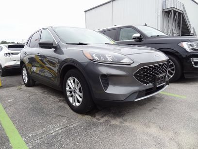 Certified 2022 Ford Escape SE w/ Convenience Package