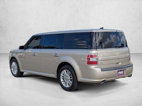 Used 2018 Ford Flex SEL image 8