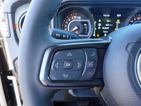 New 2026 Jeep Gladiator Mojave AWD/4WD image 19
