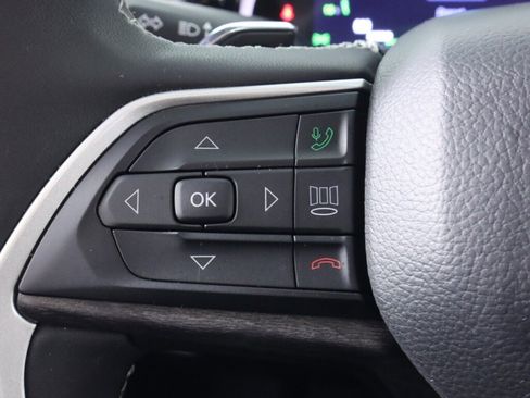 Used 2022 Jeep Grand Cherokee Limited 4xe image 13