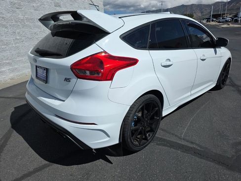Used 2016 Ford Focus RS image 3