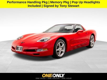 Used 2001 Chevrolet Corvette Coupe w/ Preferred Equipment Group1