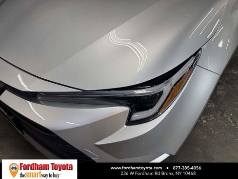Used 2026 Toyota Corolla LE w/ LE Premium Package FWD image 8