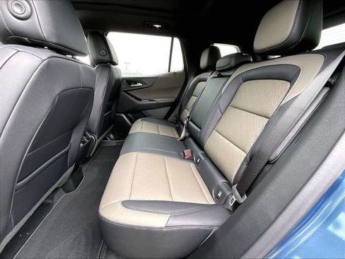 New 2026 Chevrolet Equinox LT w/ Convenience Package II FWD image 14