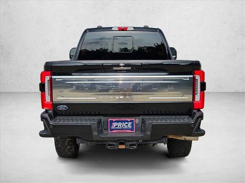 Used 2024 Ford F250 Platinum w/ Tremor Off-Road Package AWD/4WD image 7