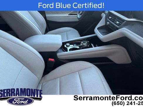 Certified 2025 Ford Explorer Platinum w/ Ultimate Package AWD/4WD image 19