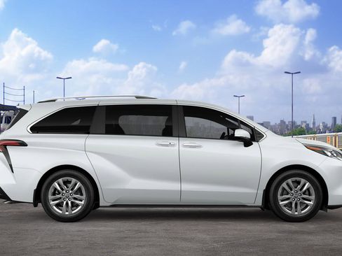 New 2026 Toyota Sienna Limited AWD/4WD image 14