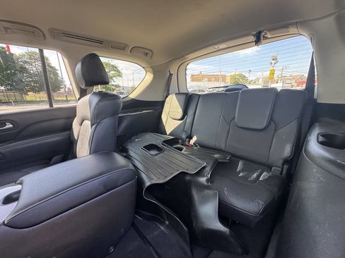 Used 2019 INFINITI QX80 Luxe image 21