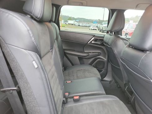 Used 2022 Mitsubishi Outlander SE image 33