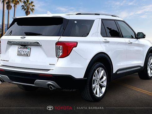 Used 2023 Ford Explorer Platinum w/ Technology Package RWD image 5