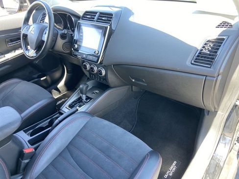 Used 2024 Mitsubishi Outlander Sport ES AWD/4WD image 24