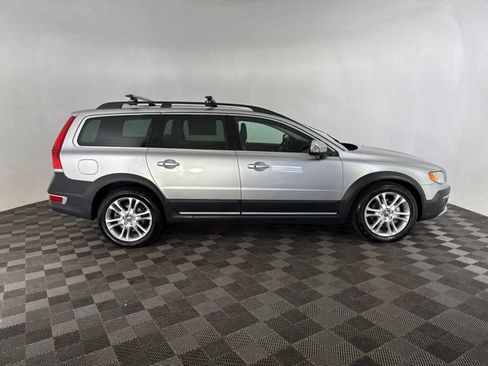 Used 2016 Volvo XC70 T5 Platinum AWD/4WD image 6