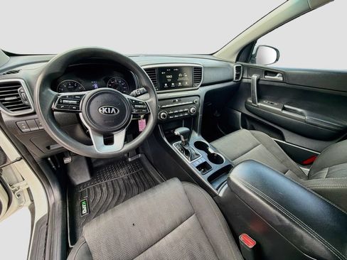 Used 2021 Kia Sportage LX FWD image 9