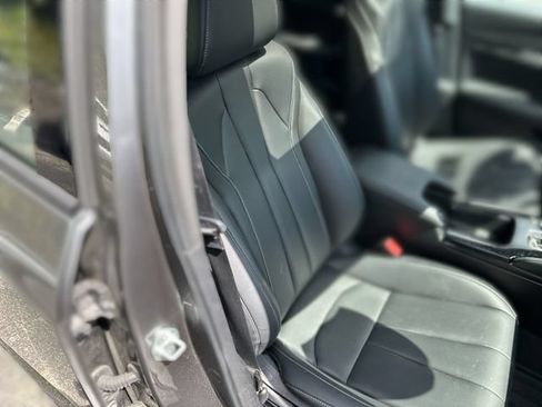 Used 2023 Acura Integra A-Spec FWD image 25