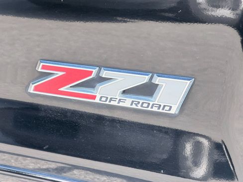 Used 2018 Chevrolet Silverado 2500 LTZ w/ Duramax Plus Package AWD/4WD image 10