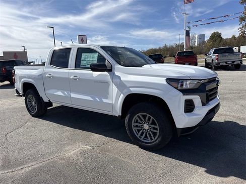 New 2026 Chevrolet Colorado LT image 6