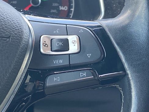 Used 2019 Volkswagen Jetta R-Line FWD image 8