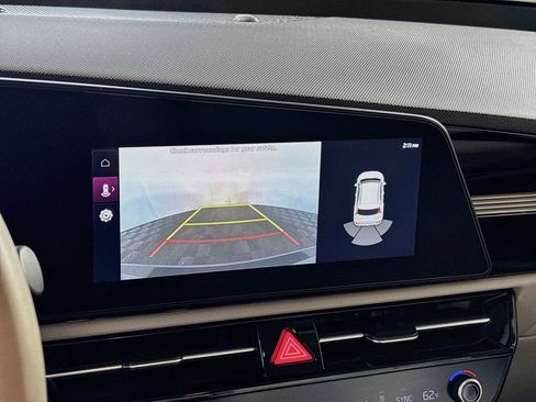 Certified 2023 Kia Niro Wind FWD image 18
