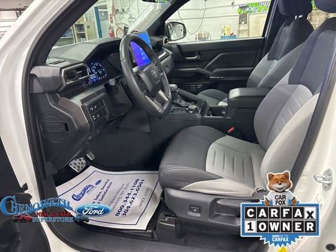 Used 2024 Toyota Tacoma TRD Sport image 8