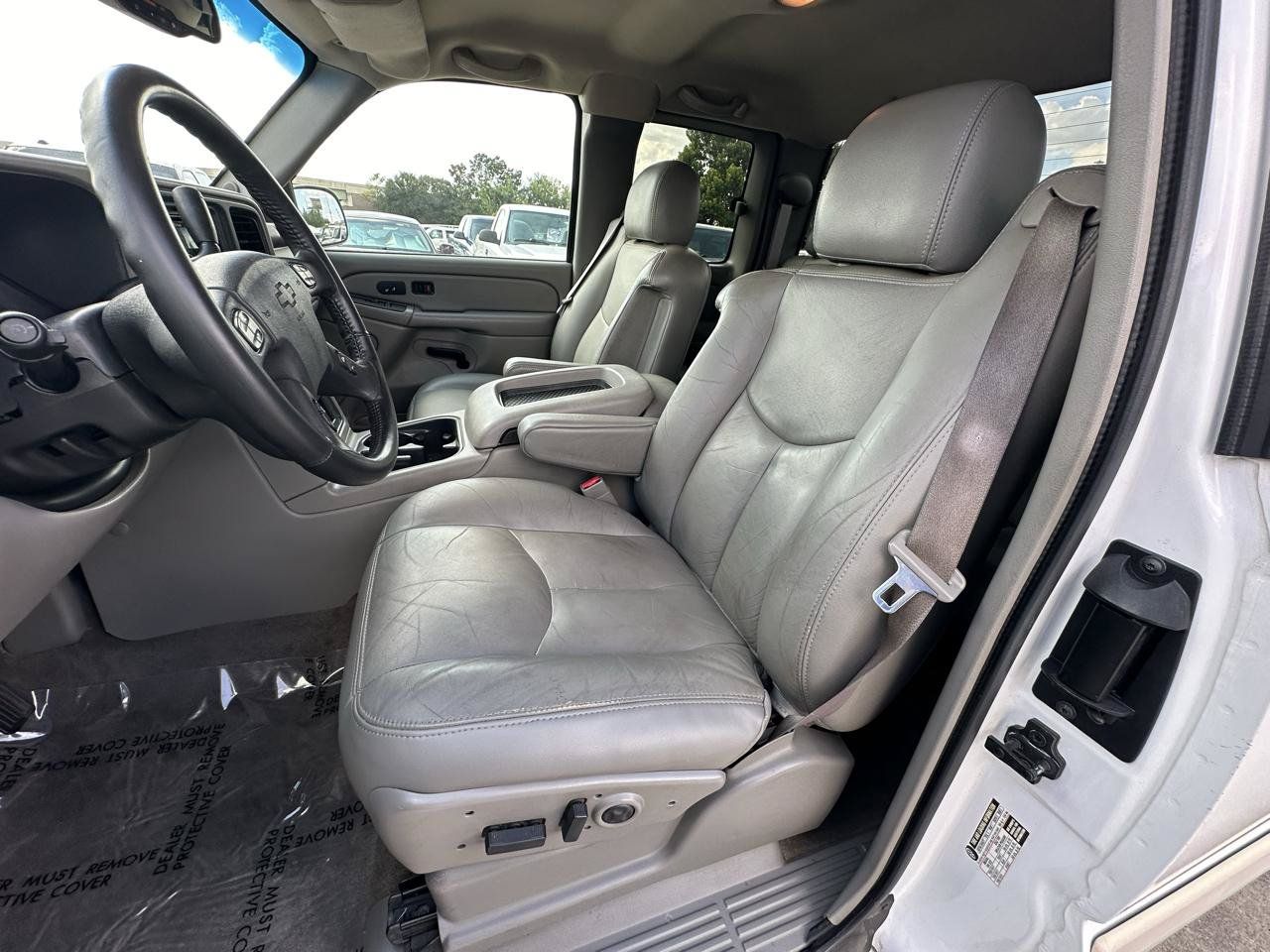 Used 2004 Chevrolet Silverado 1500 4x4 Extended Cab w/ Z71 Convenience Package 2 image 50