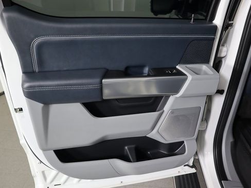 Used 2023 Ford F150 Limited image 18