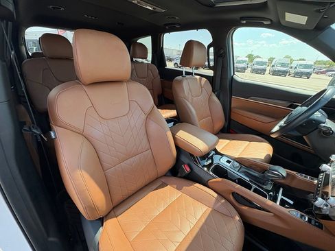 Used 2024 Kia Telluride EX X-Line AWD/4WD image 29