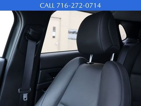 Used 2024 MAZDA CX-30 AWD 2.5 S w/ Preferred Package image 12