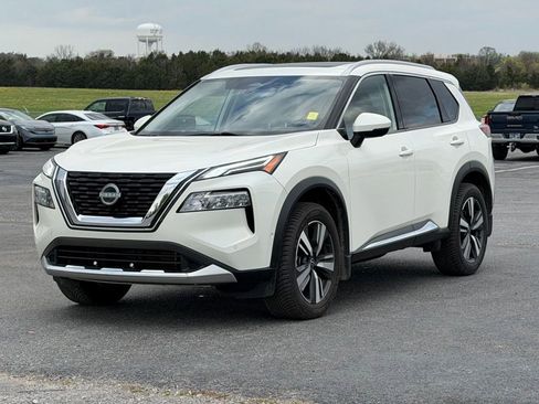 Used 2023 Nissan Rogue Platinum w/ Platinum Premium Package image 9