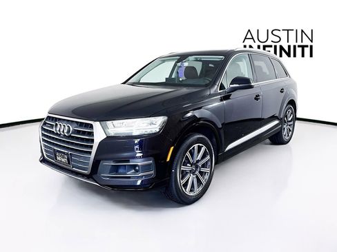 Used 2017 Audi Q7 3.0T Prestige image 3
