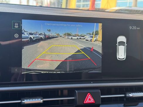 New 2026 Kia Sportage LX image 17