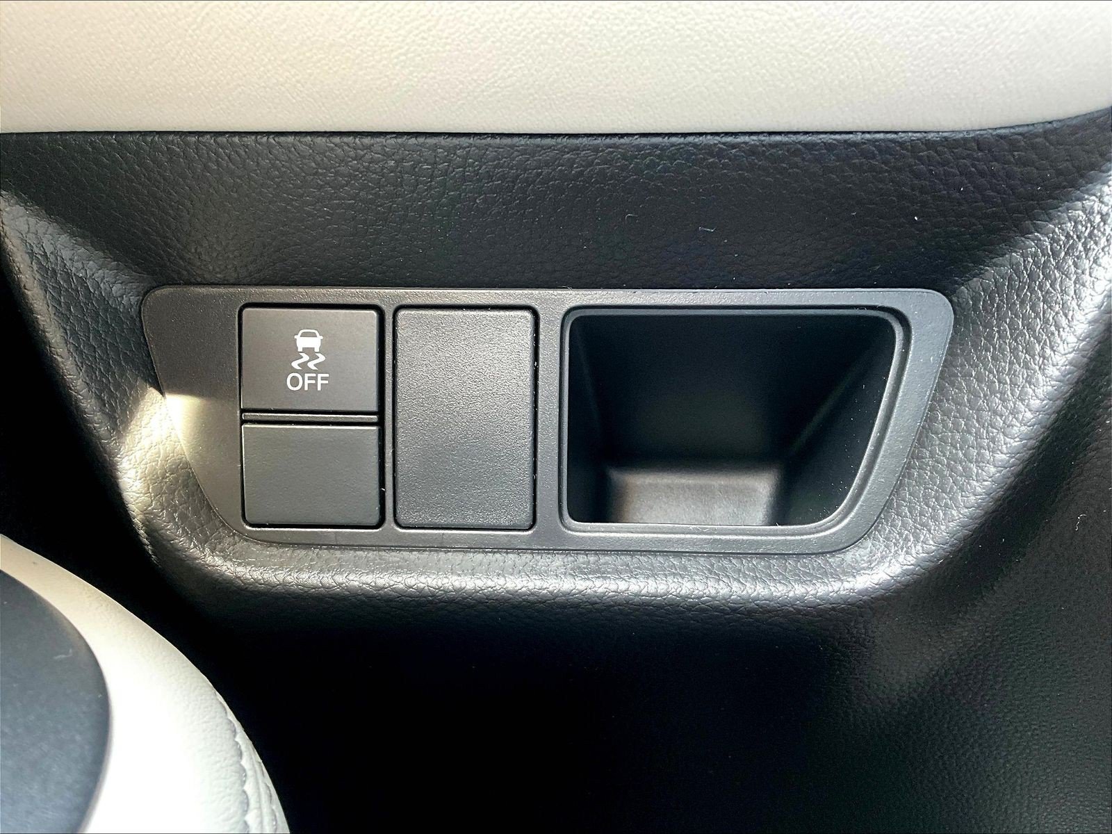 Used 2023 Honda HR-V EX-L image 38