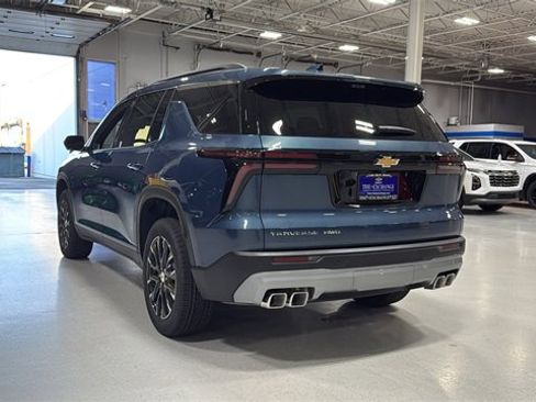 New 2026 Chevrolet Traverse LT w/ Sun and Wheel Package image 7