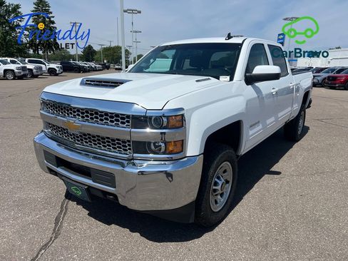 Used 2019 Chevrolet Silverado 2500 LT AWD/4WD image 1
