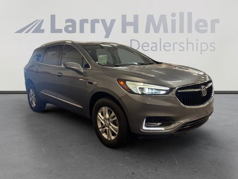 Used 2018 Buick Enclave Essence w/ Trailering Package FWD image 7
