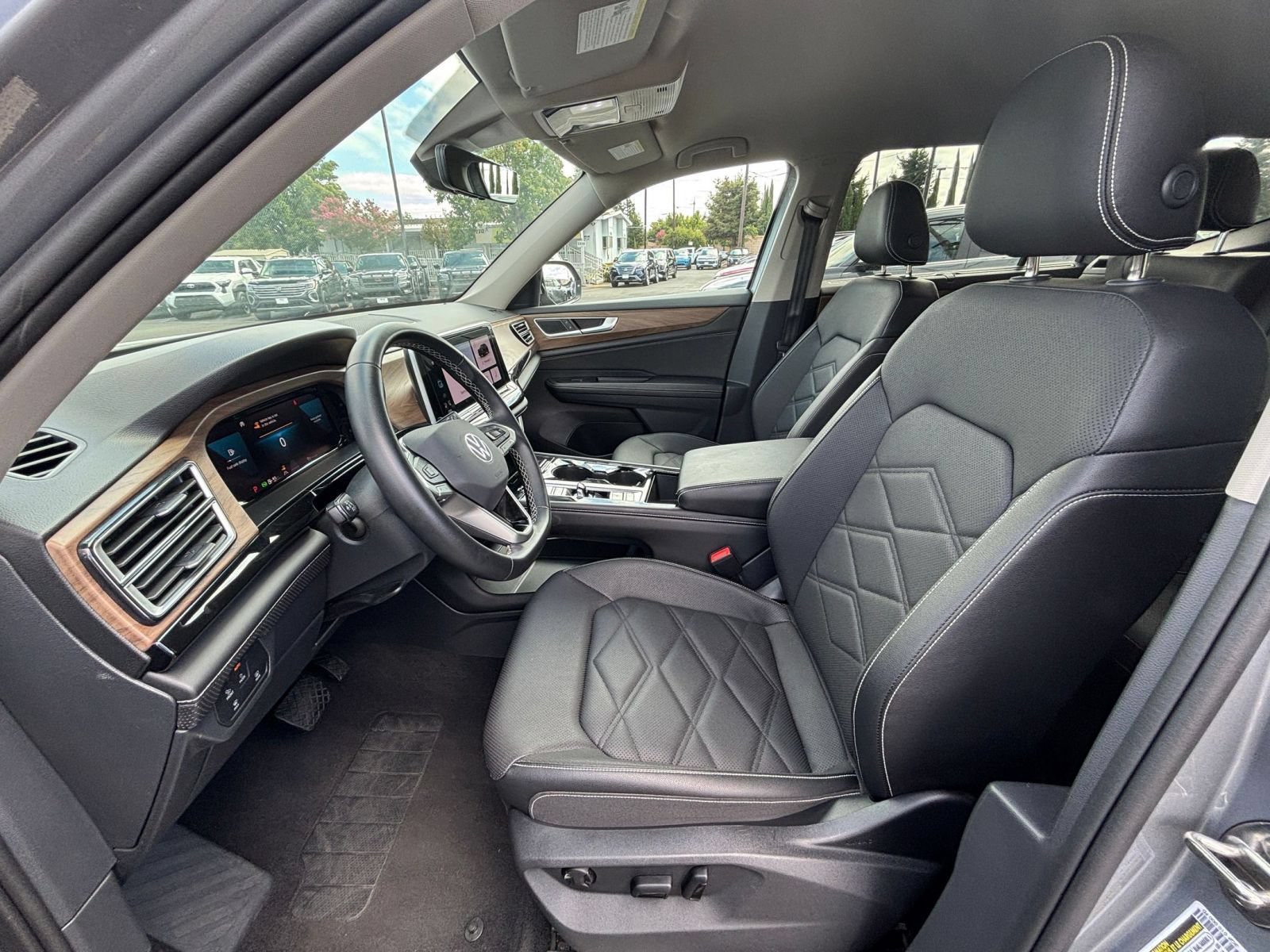 Used 2026 Volkswagen Atlas SE AWD/4WD image 29