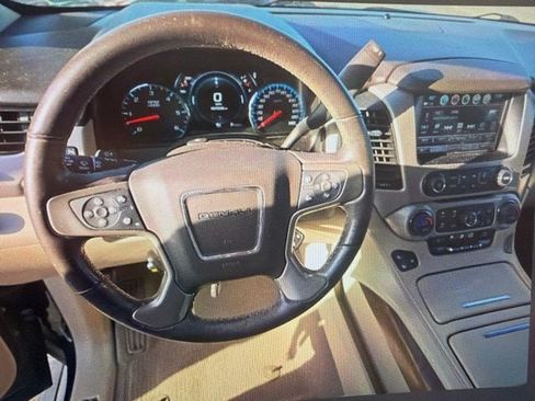 Used 2019 GMC Yukon Denali w/ Denali Ultimate Package RWD image 10