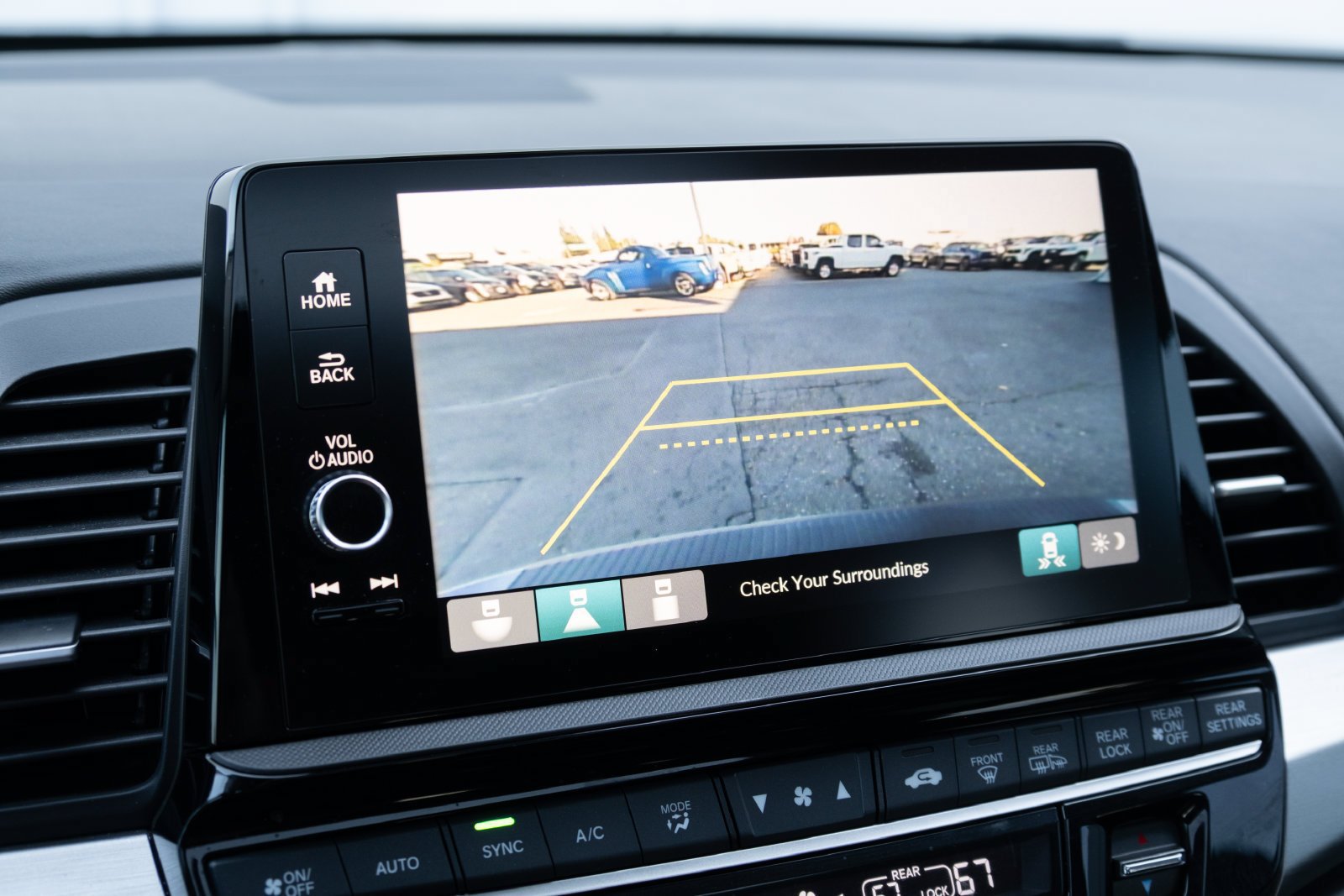 Used 2025 Honda Odyssey EX-L image 4