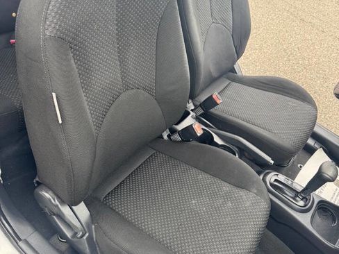 Used 2009 Hyundai Accent GS w/ Popular Equipment Pkg 2 image 13