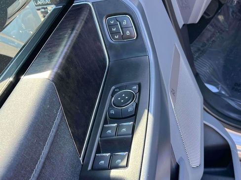 Used 2022 Ford F150 Lariat w/ Equipment Group 502A High AWD/4WD image 13